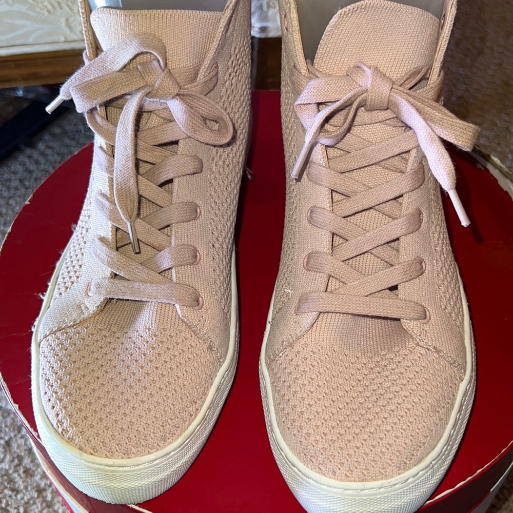 madden girl Boss knit Hi top 91/2